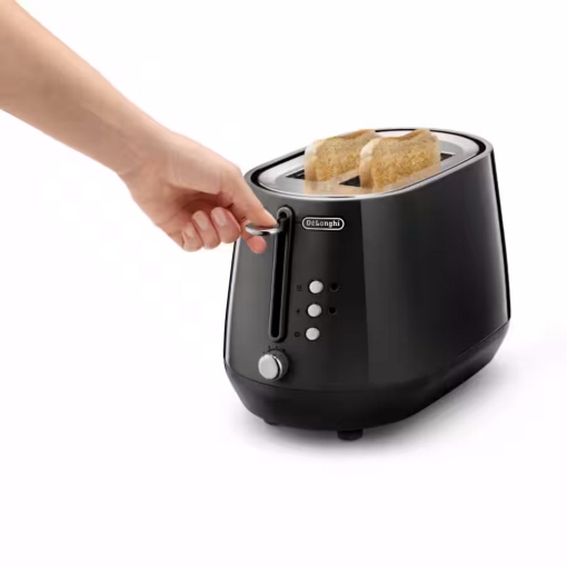 תמונה של מצנם 2 פרוסות מדגם DELONGHI CTY2103.BK בצבע שחור