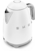 תמונה של קומקום חשמלי רטרו 1.7 ליטר SMEG בצבע לבן