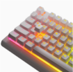 תמונה של מקלדת גיימינג חוטית SteelSeries Apex 3 TKL US LED בצבע לבן