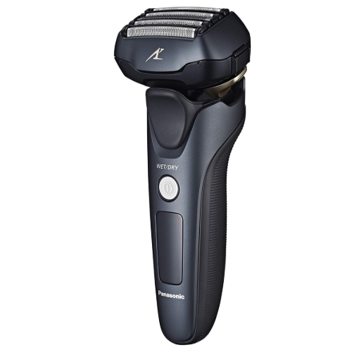 תמונה של מכונת גילוח Panasonic ES-LV97 עם תחנת ניקוי וטעינה
