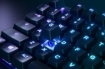 תמונה של מקלדת גיימרים מכאנית SteelSeries Apex 5 Hybrid