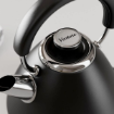 תמונה של קומקום חשמלי 1.5 ליטר MORPHY RICHARDS VENTURE בצבע שחור