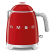 תמונה של קומקום חשמלי רטרו מיני 0.8 ליטר SMEG בצבע אדום