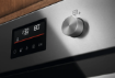תמונה של תנור בנוי פירוליטי 71 ליטר Electrolux דגם EOP6401X בצבע נירוסטה